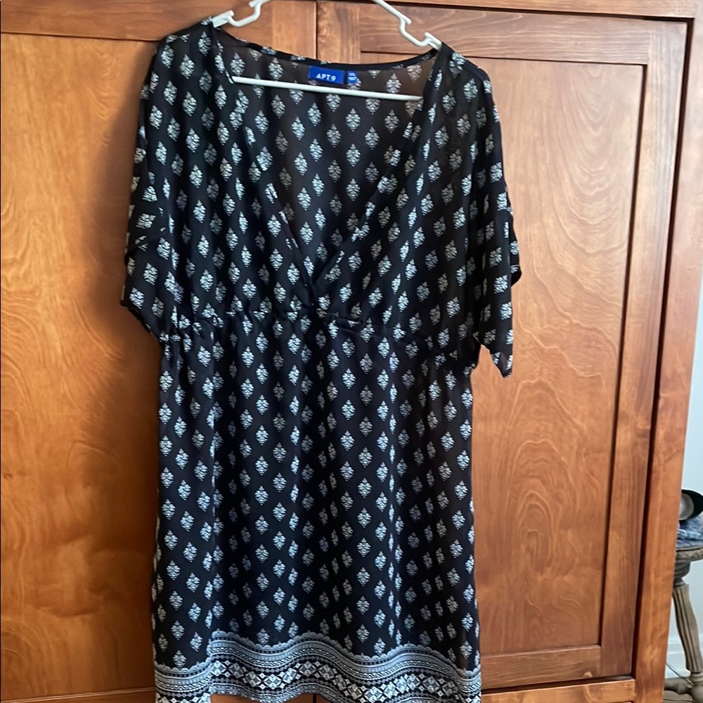 Apt. 9 Black and White Swim Coverup